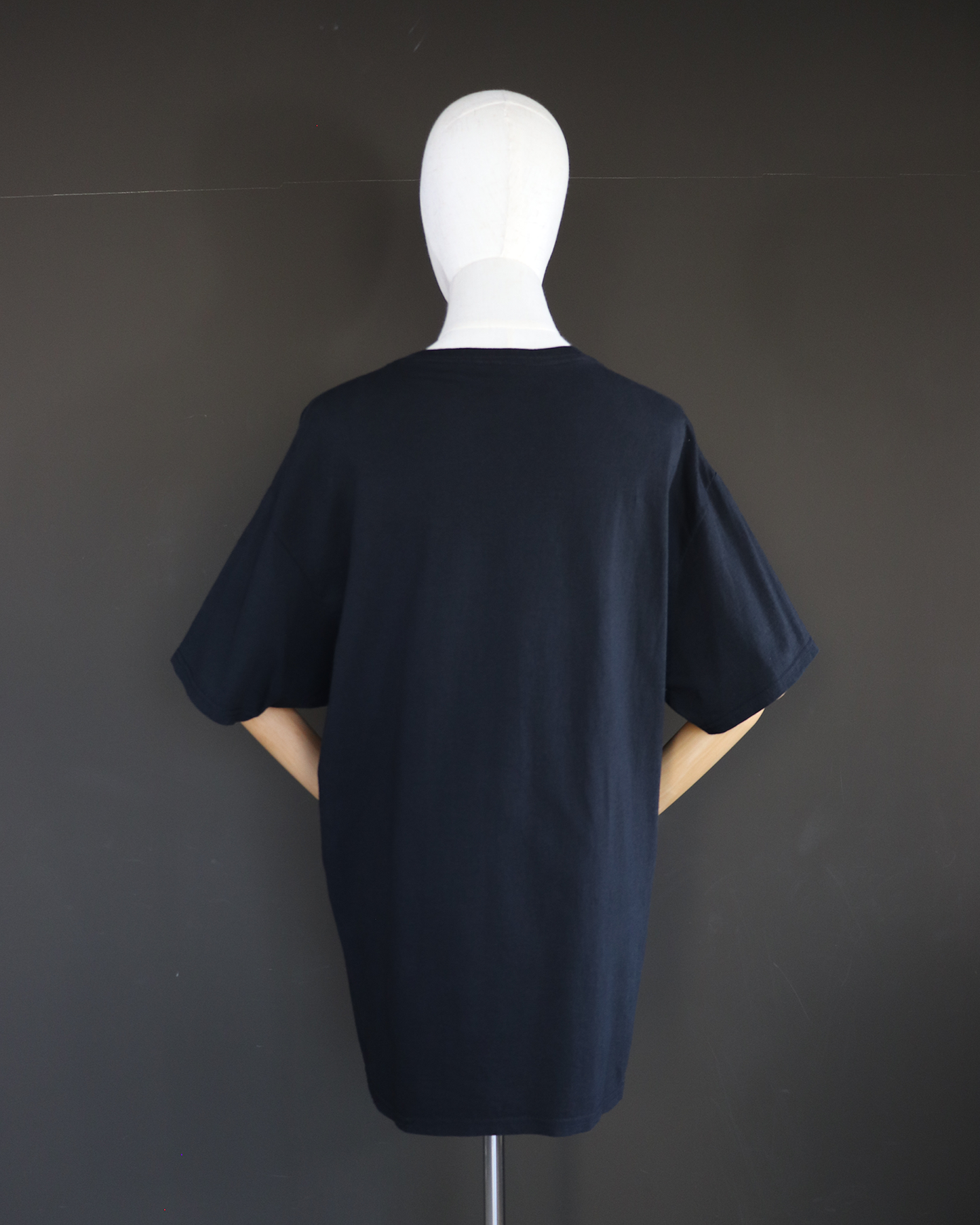 CHEEEDS Used Tee_Sailor Moon